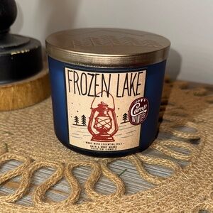 Bath & Body Works Frozen Lake 3 Wick Candle